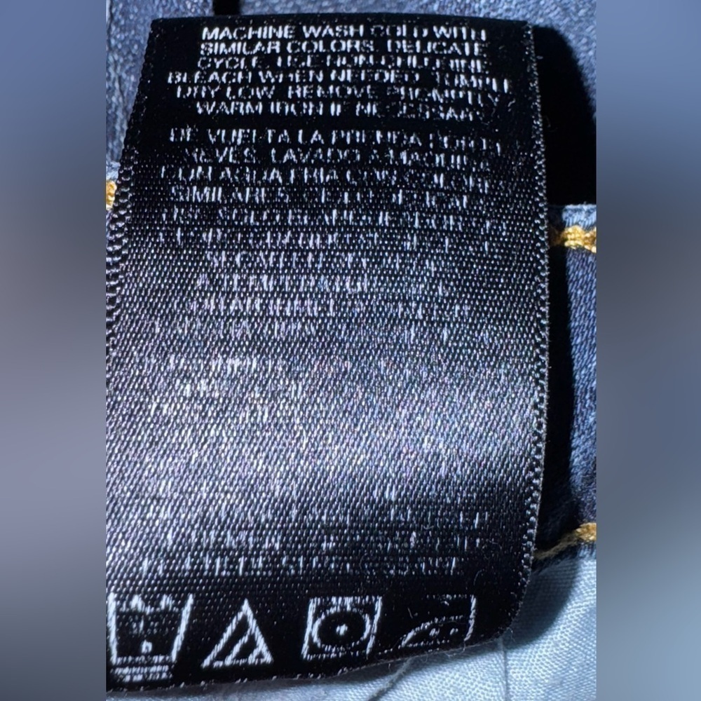 Kensie Denim Jeans with Faded Detail - Picture 4 of 4